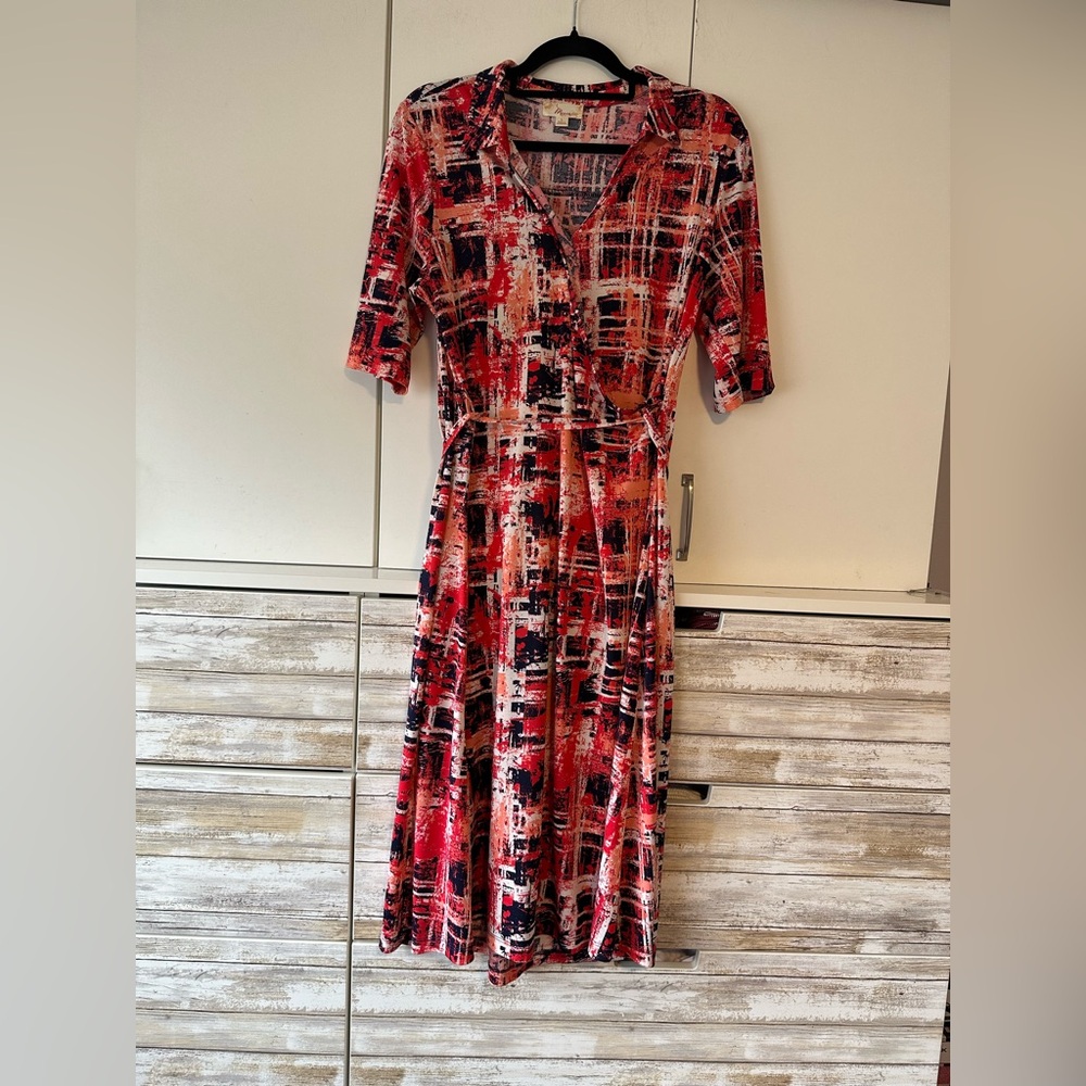Misia Abstract Print Faux Wrap Dress 👗 Red Black Midi Size L